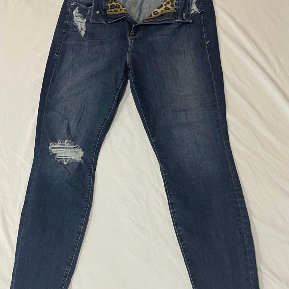 Good American Blue Boyfriend Jeans with Distressing